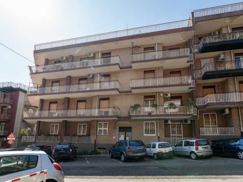 Via delle Olimpiadi, 7