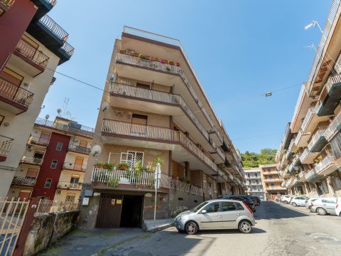 Via delle Olimpiadi, 7