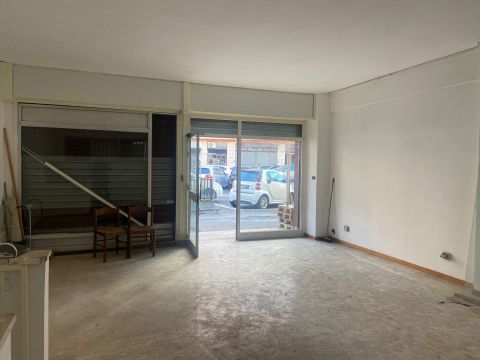 Via dei Crispolti, 13