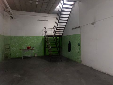 Via dei Crispolti, 13