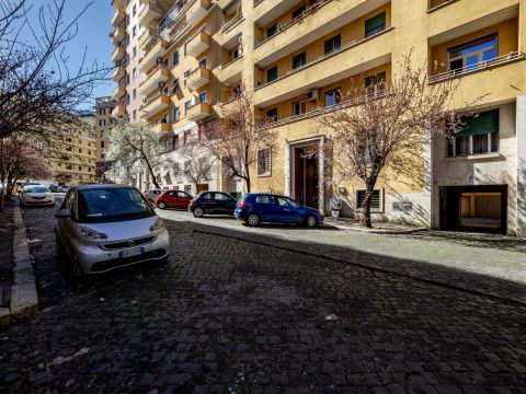 Via Luigi Pigorini, 13