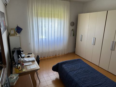 Via Margherita D'Austria 4