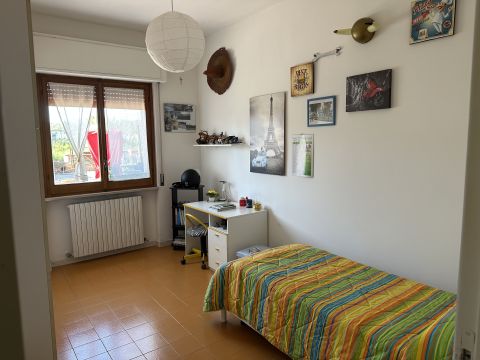 Via Margherita D'Austria 4