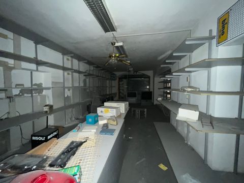 Via Giacomo Giovanetti 64
