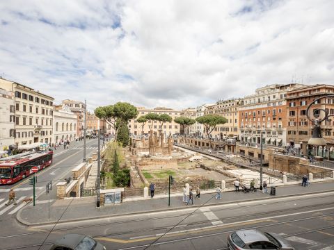 Largo Arenula, 11