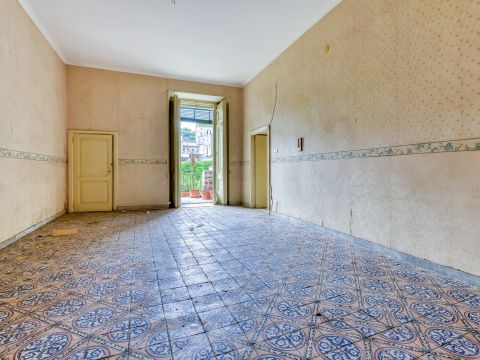 Via Foria, 153