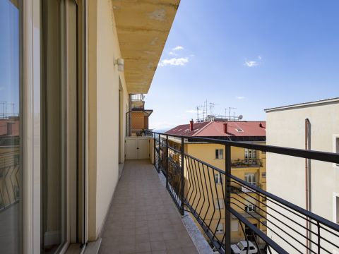Via Francesco Crispi 151