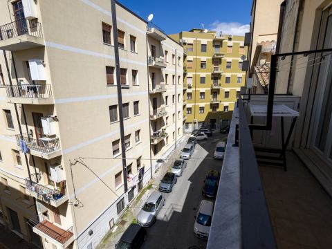 Via Francesco Crispi 151