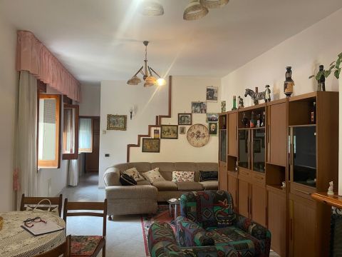 Via Imperia, 17