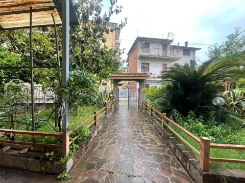 Via Imperia, 17