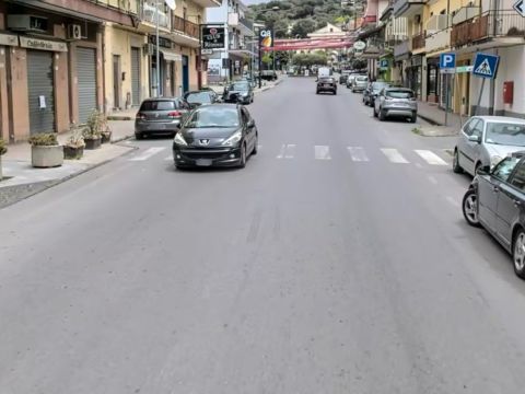 Via Imperia, 17