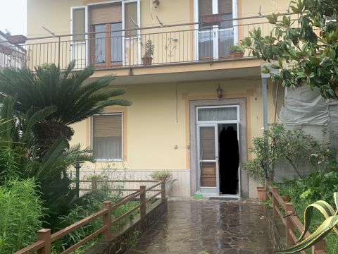 Via Imperia, 17