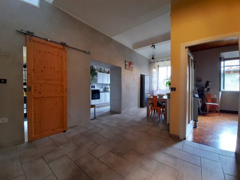 Via Roma, 34