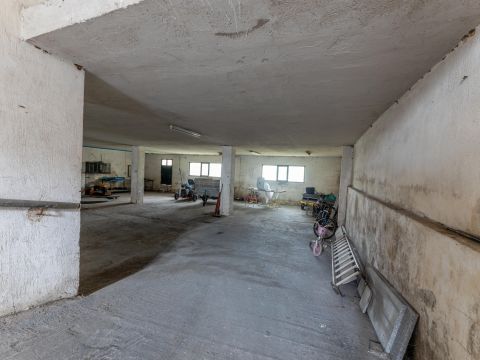 Via N. Bixio, 54