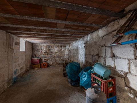 Via N. Bixio, 54