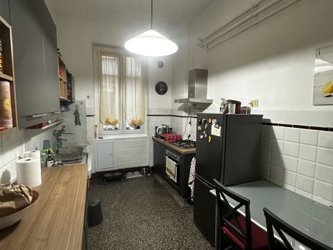 Via Trento, 26