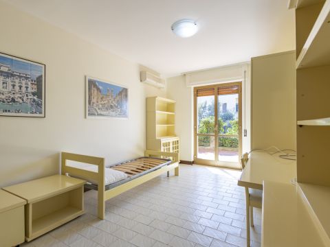 Viale Tommaso Campanella, 186