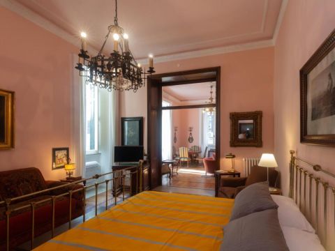 V. Nizza, 33