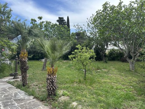 Via Sant'Emidio, 79