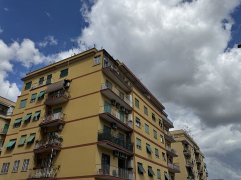 Via Luchino dal Verme, 61