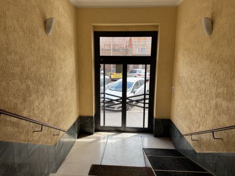 Via Luchino dal Verme, 61