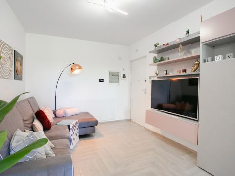 Viale Gianluigi Bonelli 98