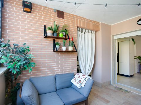 Viale Gianluigi Bonelli 98