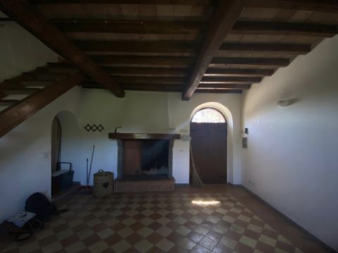 Piazza del Castello, 3 Blera