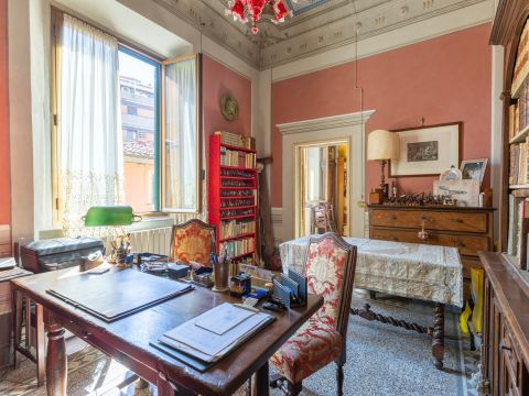 Via Santa Marta, 57