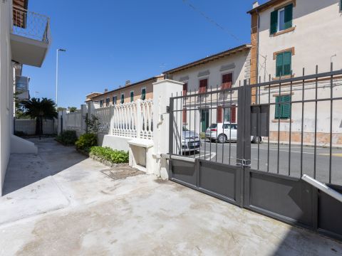 Via dei Pelaghi, 47/47A