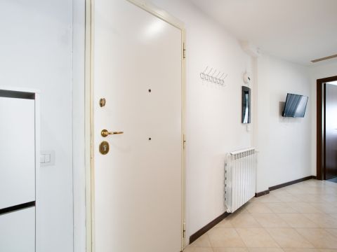 Via degli Irlandesi, 9