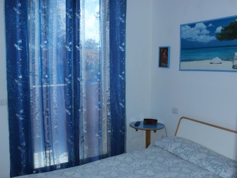 Viale dei Pascià - Torre Saracena