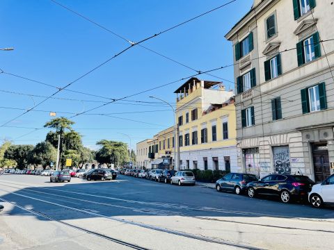 Via dei Reti, 52