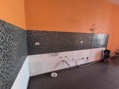 Via Francesco Crispi, 34