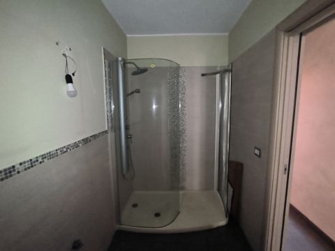 Via Francesco Crispi, 34