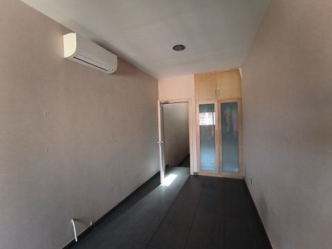 Via Francesco Crispi, 34
