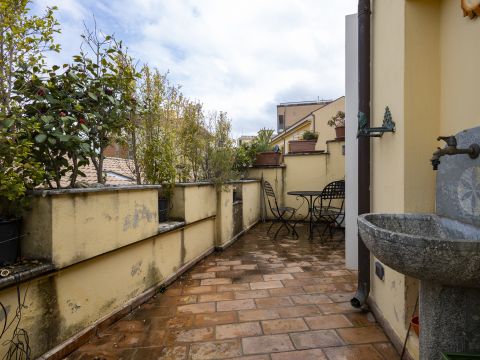 Via Veraldi, 9