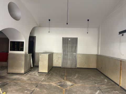 Via Angelo Volpicelli, 34