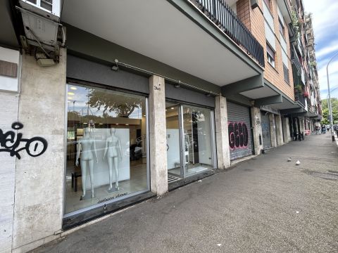 Via Cherso, 36