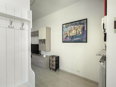 Via Carlo Serassi, 2c
