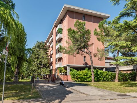 Via Tre Garofani, 49