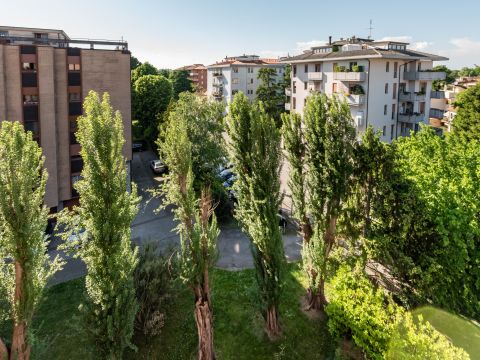 Via Tre Garofani, 49