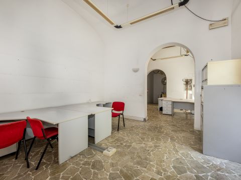 Via Vittorio Veneto, 32