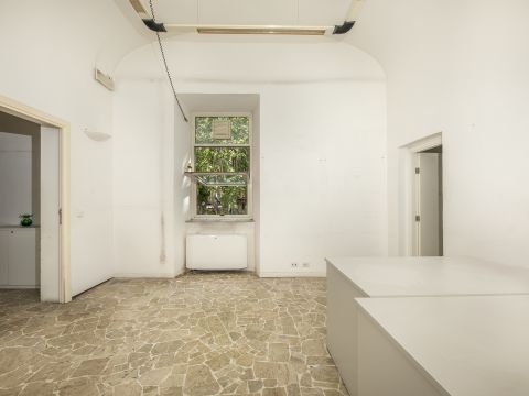 Via Vittorio Veneto, 32