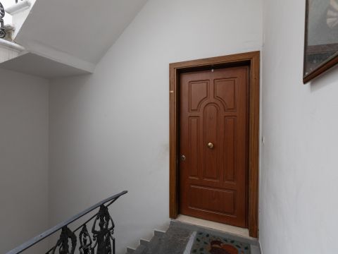 Via Micali, 19