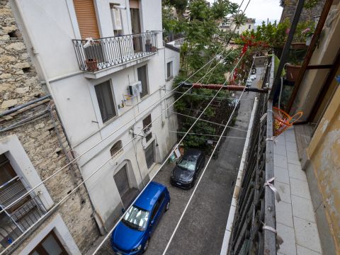 Vico III Gradoni Porta Marina, 2