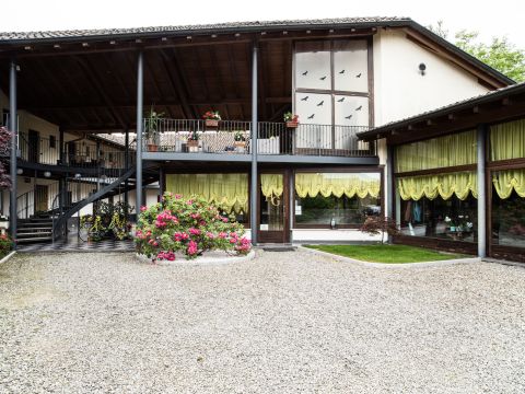 Via Frazione Mezzano, 117