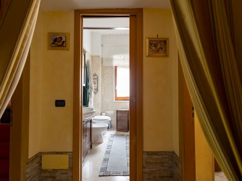 Via Antonio Masciari, 7