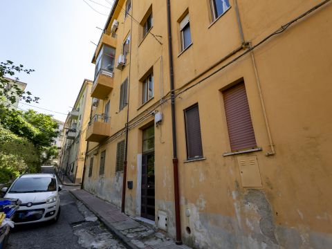 Via Antonio Masciari, 7