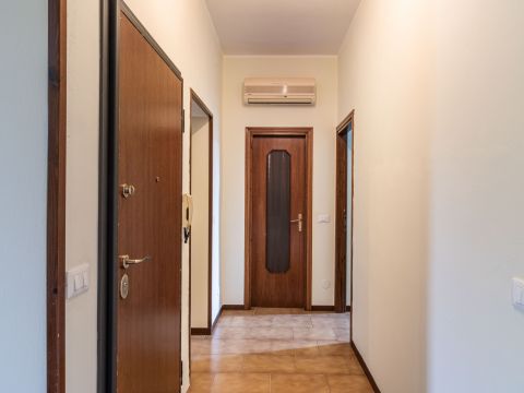 Via Pavia 38